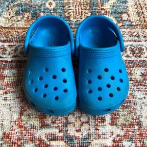 CROCS | size 5
